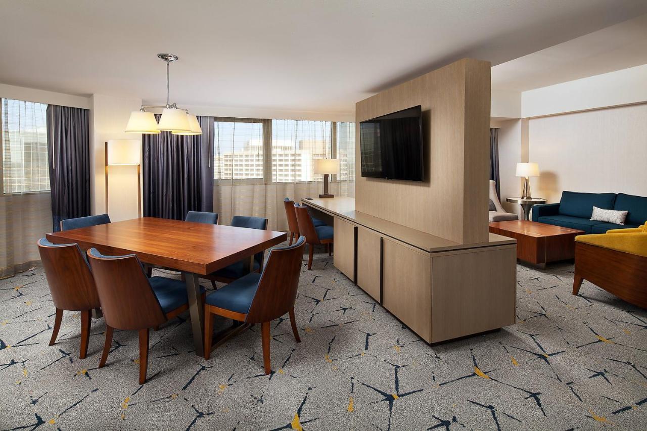 Sheraton Gateway Los Angeles Hotel Екстер'єр фото